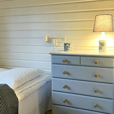 Summerhouse In Forest Near Rorvig Hébergement de vacances